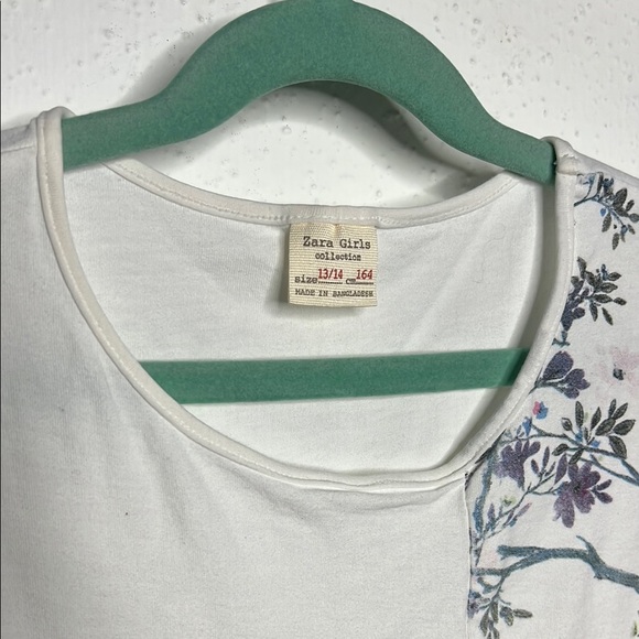 Zara White Long Sleeve Tee with Graphic Print and Floral Accents - Picture 6 of 6